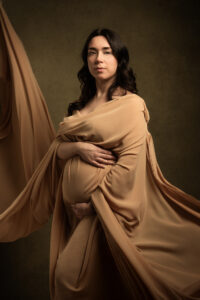 maternity fine art portrait experience 367 edit